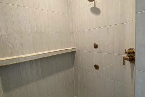 (7) Master Tile Shower (1)